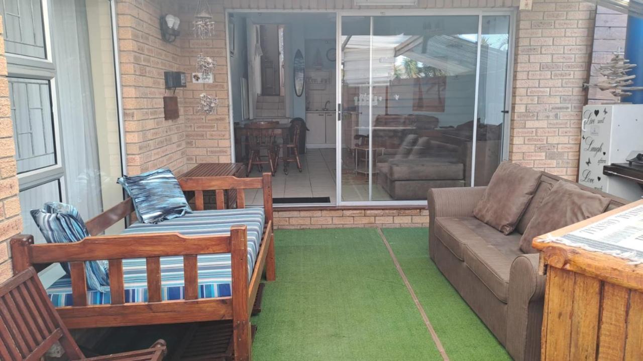 Ferienwohnung The Deck Jeffreys Bay Exterior foto